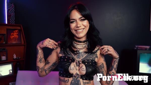 Aurora Anarchy - Tattooed Charmer Aurora Anarchy Receives A Delightful Creampie [FullHD 1080p]