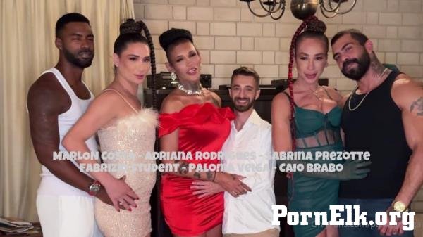 Paloma Veiga - A Party Exactly The Way You've Always Dreamed! [FullHD 1080p]