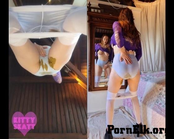 Kitty Skatt � Messy voyeur mirror masturbation [SD 900P]