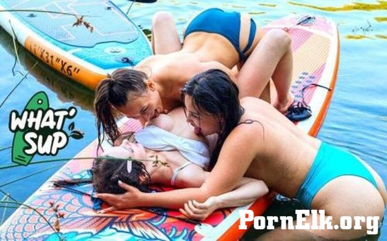 ClubSweethearts: Amelia Ost, Dakota Doll, Sumiko Smile - Three Girls, One Sup [FullHD 1080P]