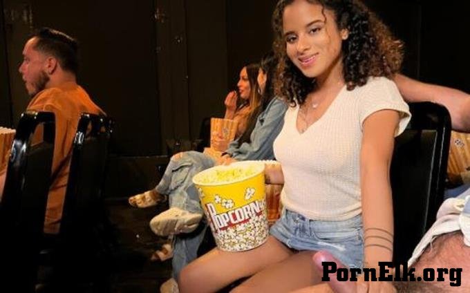 Let'sPostIt: Isabella Jules - Movie Theater Flashing [FullHD 1080P]