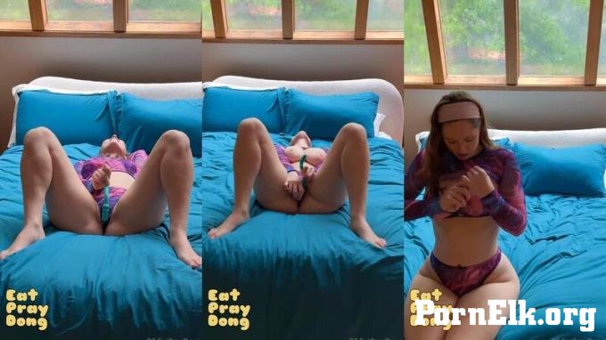 OnlyFans: Eat Pray Dong (EPDTravels) - Dildo & Toys Solo [FullHD 1080P]