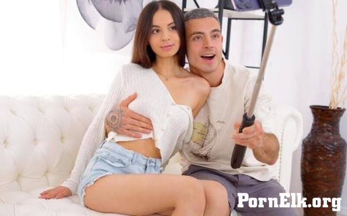 AnalBeauty: Eveline - Reaching Orgasm On Camera [FullHD 1080P]