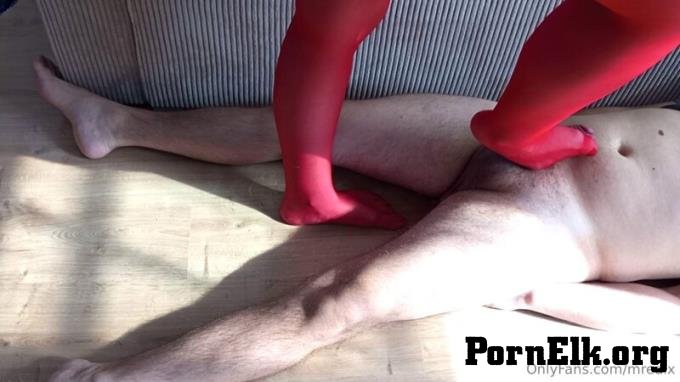 Mistress Redix - I Bought Red Stockings And Immediately Decided To Use Them Against My Slave [FullHD 1920P]