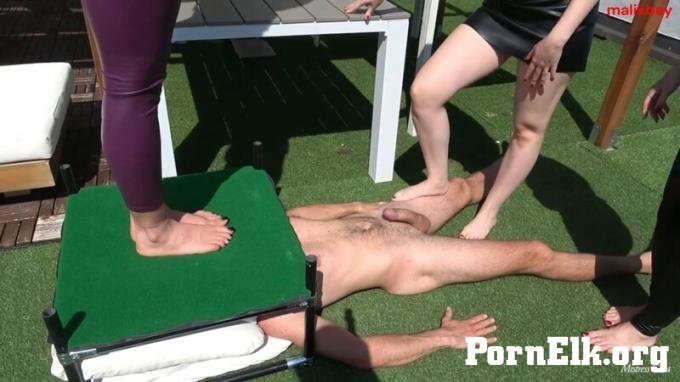 Mistress Gaia - STOMPING A WORM [FullHD 1920P]