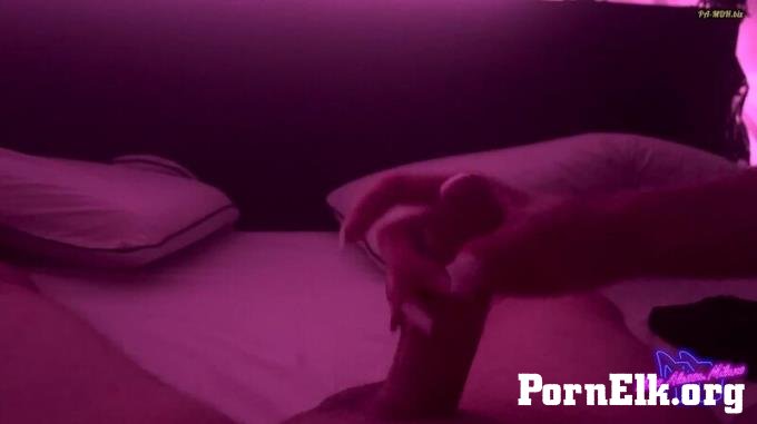 MyDirtyHobby: MissAlessaMilano - Boobshow endet mit spontanem Blowjob [FullHD 1080P]