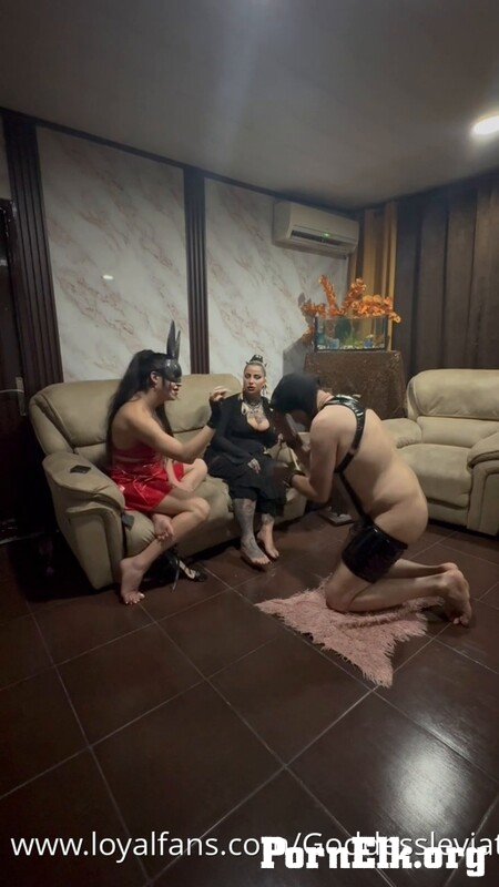 THE SORCERESS - GODDESS LEVIATHAN MEDUSA - This Is Submission You Pigs [SD 720P]