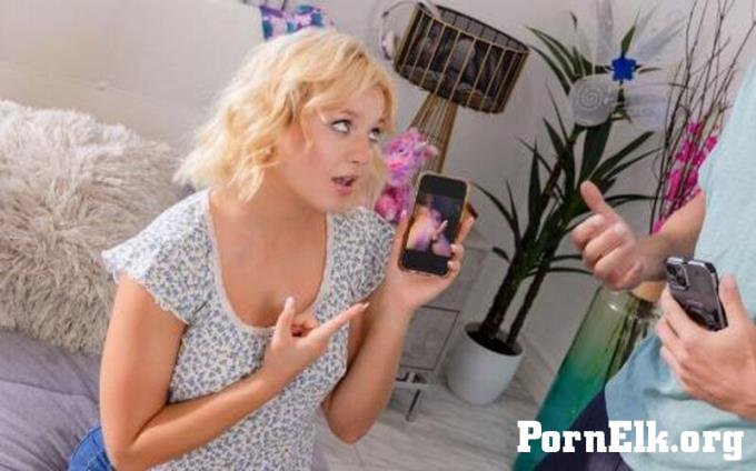 OnlyTeenBlowjobs: Annaleigh Reno - Dick Pic Mishap [FullHD 1080P]