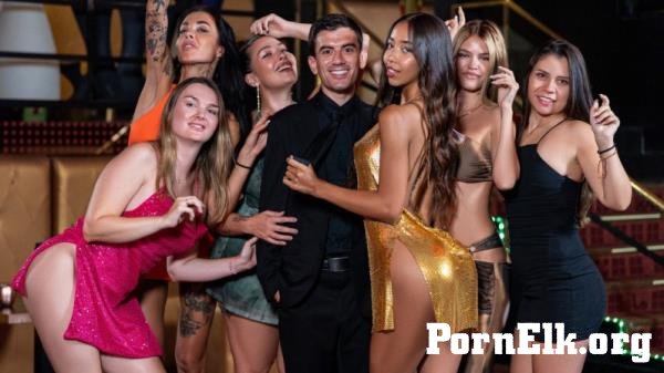 Lia Lin - Bouncing and Banging [FullHD 1080p]