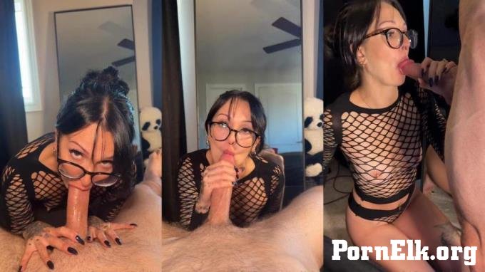 OnlyFans: catandthebat (wittlemousey) - Sister-In-Laws Blowjob And Facial [FullHD 1080P]