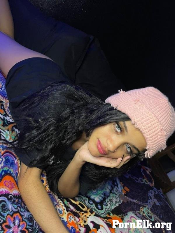 Kristalinavera, shydoll777 - Deepthroat Queen tantalizes with a succulent blowjob in return for an OnlyFans shoutout - Blowjob [FullHD 1080p]