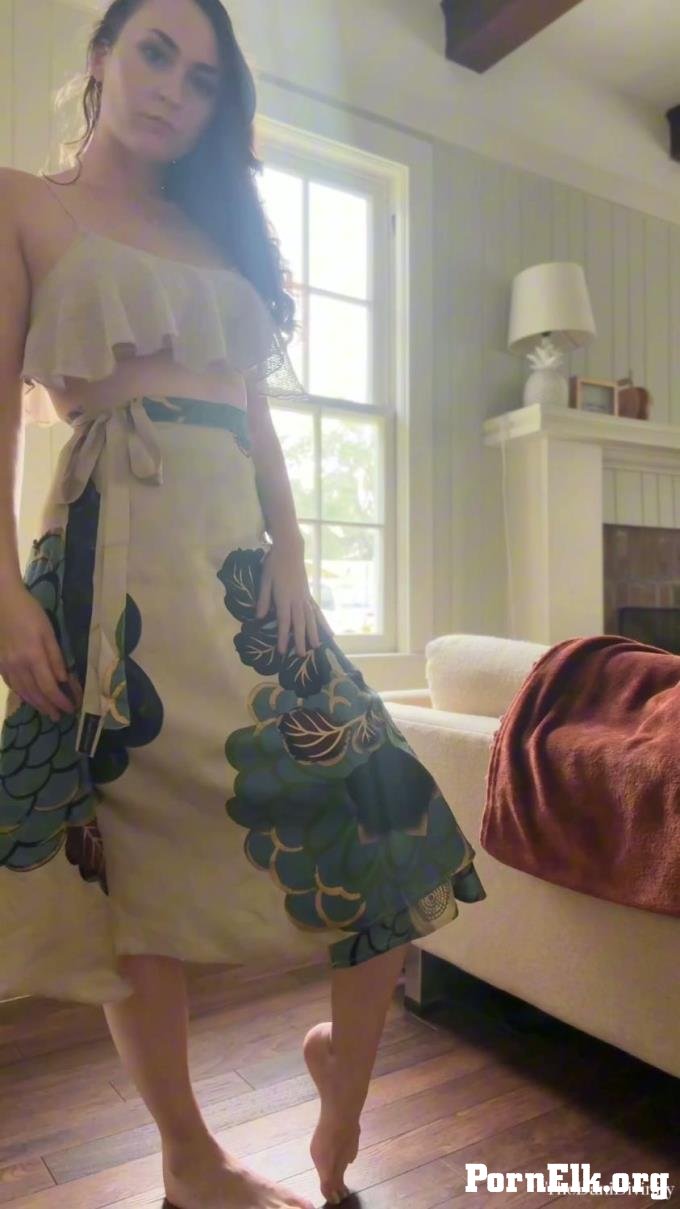 Dani Divinity aka thedanidivinity in clip Took my puppy along shopping today. What a lucky boy getting to spend his hard earned [FullHD 1080P]