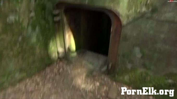 MyDirtyHobby: ViktoriaGoo - Immer, wenn ich den Bunker sehe [FullHD 1080P]