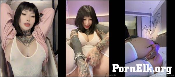 BigCatMia, darkstarmia - Squirting Her Delicious Juices [SD 1440p]