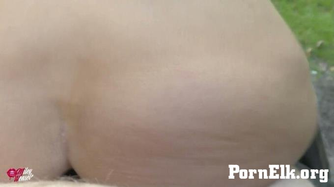 MyDirtyHobby: Miley-Weasel - Geiles Flittchen Im Park Erkannt Und Vollgespritzt [FullHD 1080P]