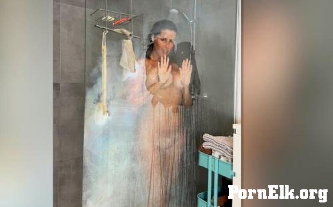 LadyLyne: Lady Lyne - Join My Morning Shower Routine [FullHD 1080P]