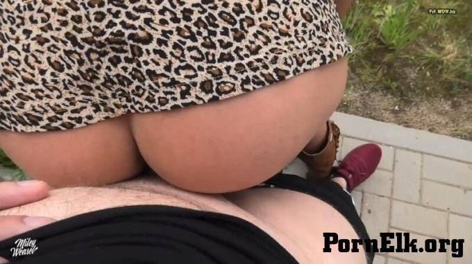 MyDirtyHobby: Miley-Weasel - Hei?e Blondine Bekommt Den Arsch Voll Und Jeder Konnte Es Sehen [FullHD 1080P]