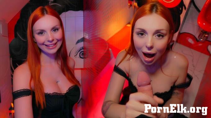 Eva Soda - Quick sex in a public nightclub toilet [FullHD 1080P]