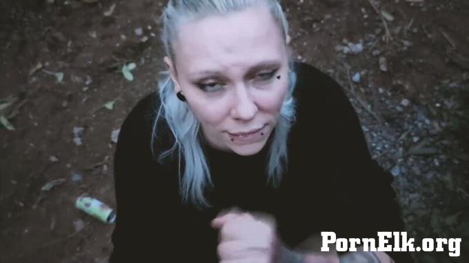 MyDirtyHobby: sarah_sky_official - War das riskant - Mein erster Blowjob im Freien POV [FullHD 1080P]