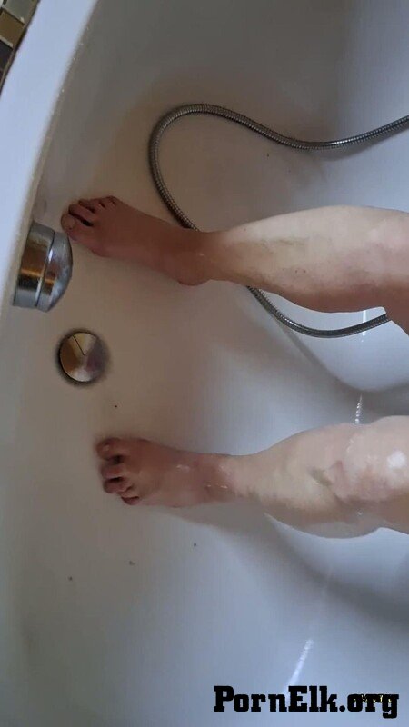 MyDirtyHobby: Hot-Pussy66 - Schmutzige fu?e in der Badewanne waschen [FullHD 1080P]