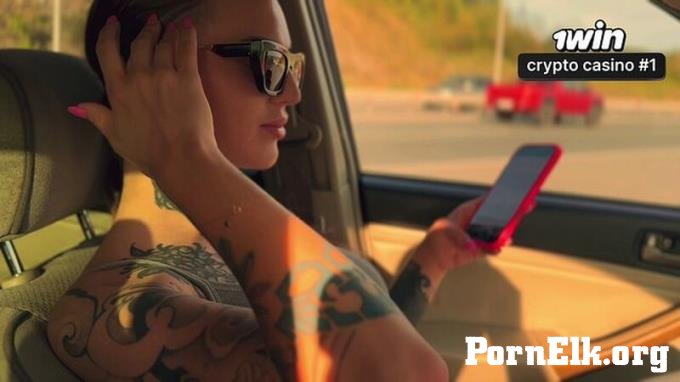 YunaverseX - POV Risky Public Blowjob in Car While People Walk By [FullHD 1080P]