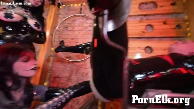 Mistress Lunatika - Double Fisting Duo  [HD 720]