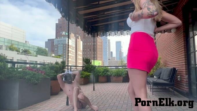 - Princess Alexandria - Ballbusting on the Balcony  [FullHD 1080]