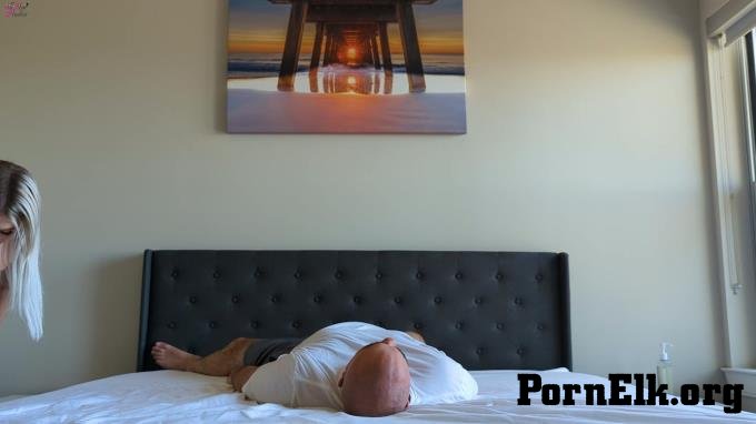 - All Star Studios - Kira - Smother Your Face After Yoga  [FullHD 1080]