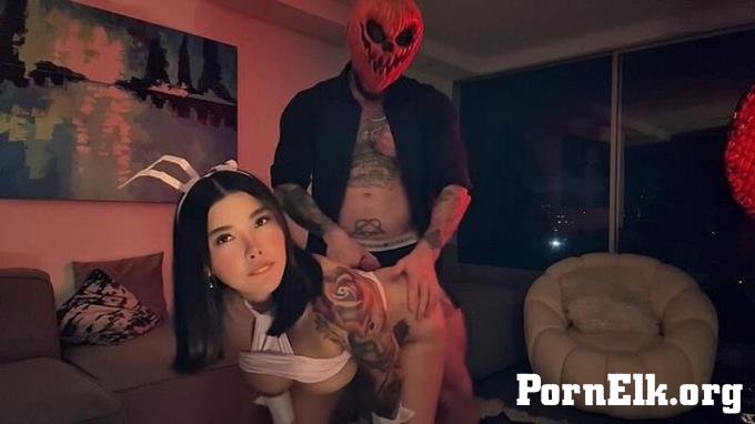 Sins And Savi - Sins And Savi - Trick or treat,my neighbor come to celebreate halloween and recorded  [SD 608]