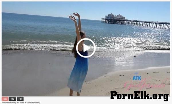 Violet Viper - Topanga 1/2 - 1830 Scene #1 [SD 480p]