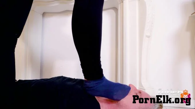 FEMDOMSQUAD Video Store - I WANT A LIVING CARPET FOR MY HOME  [4K 2160]