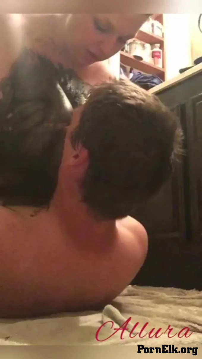 Allura  Human Toilet, Scat Sex and Fisting  [SD 404]