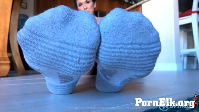 4tomiko - Tomikos Socked Feet  [HD 720]