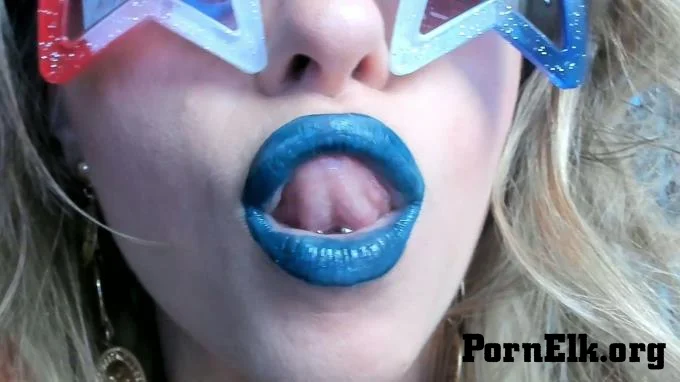 Petite Mercy - Blue Lipstick Blowing Bubbles  [FullHD 1080]