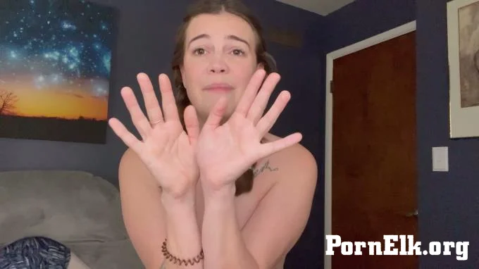 maggierosexo - My step Brother Found my OF account  [HD 720]