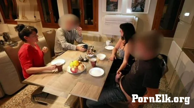 Alexalexandria - 19 Jahrigen beim gemeinsamen Abendessen  [FullHD 1080]