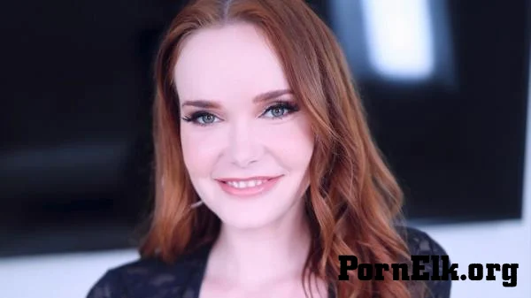 Chloe Foxxe - Chloe Foxxe's Fiery Red Locks Shine in Her Amateur Allure Debut [FullHD 1080p]