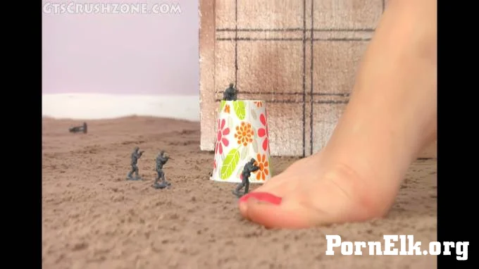 Size Fetish Zone - Gtscrushzone 67 Deanna Deadly  [FullHD 1080]