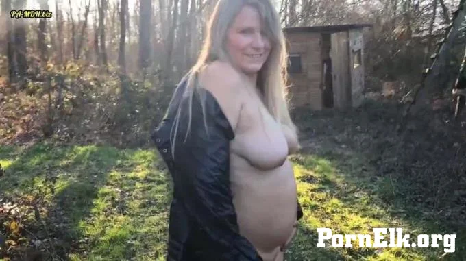 SweetSusiNRW - Dicke Jacke Im Wald Sonst Nix  [HD 720]