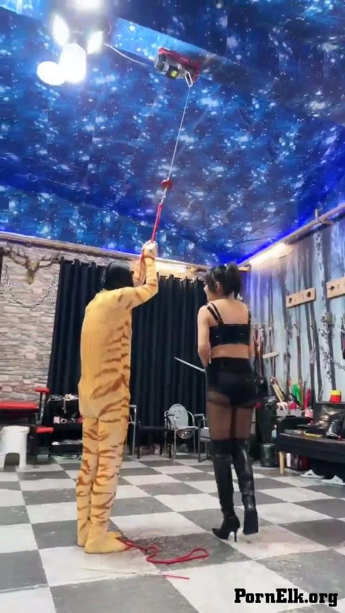 Chinese Femdom 15786  [HD 720]