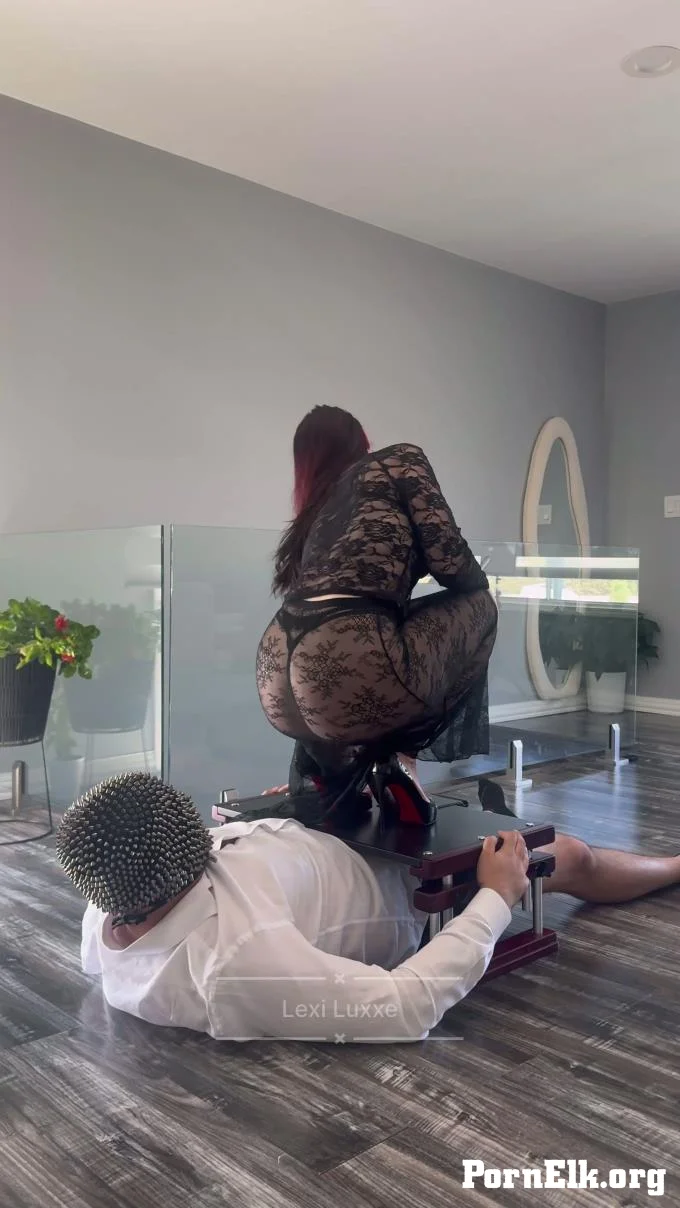 Lexi Luxxe - The Weight of My Power  [4K 2160]