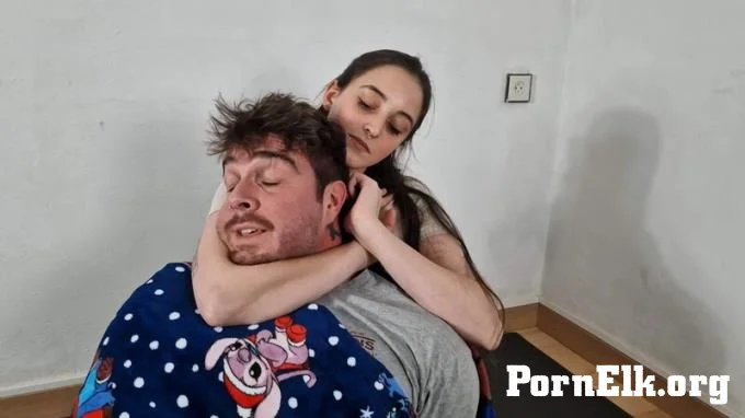 Liricaa Lamat: Speakuss Gets Smothered By Mssimperdible  [FullHD 1080]