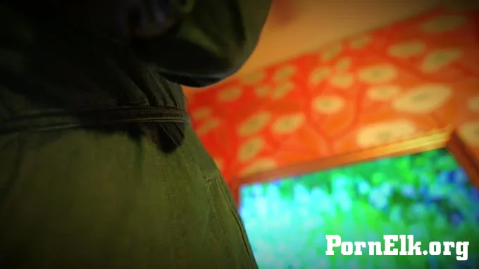 Olive Wood - StepMom Plans Your First Gangbang  [FullHD 1080]