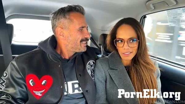 Diana Lawrence - Busty French Minx Diana Lawrence Worships Manuel Ferrara's Cock [SD 480p]