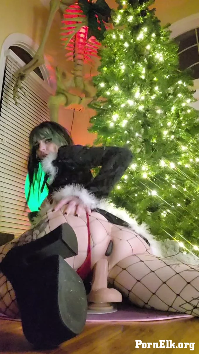 Prettyinpunk92 - Nice List  [FullHD 1080]