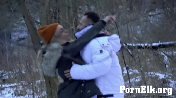 KikiVega - Outdoor Fick  [FullHD 1080]