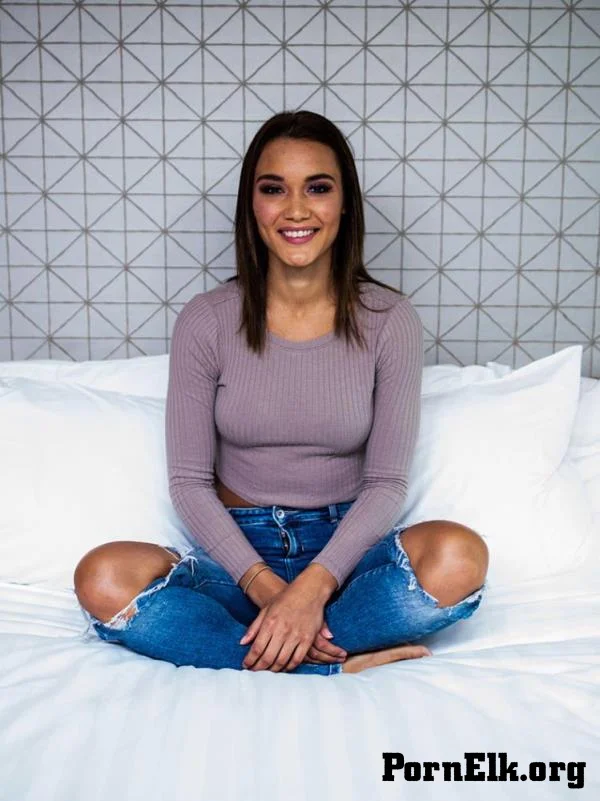 20 Years Old - 20 Years Old / E472 [UltraHD 4K 2304p]