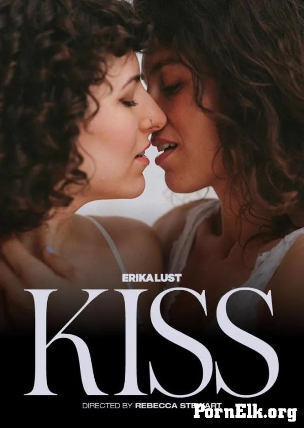 Julia Roca, Nina P. - Kiss [FullHD 1080p]