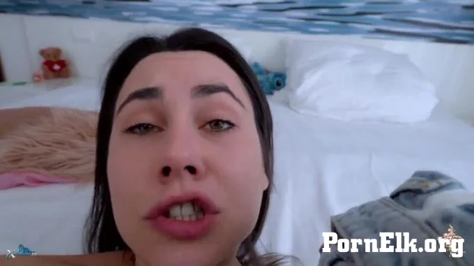 Jenny_Stella - KOMPLETT VOLLGESPRITZT - BUMSMOBIL - B - wie BUMSEN - Aber BITTE in...  [FullHD 1080]