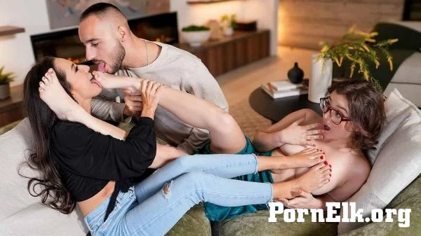 Freya Von Doom, Leana Lovings - Three is Better Than One [FullHD 1080p]